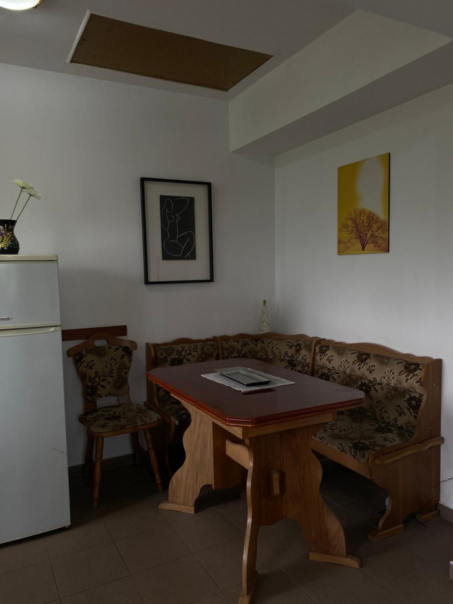 Quiet Garden Ground Floor Apartment Bucharest Exterior photo